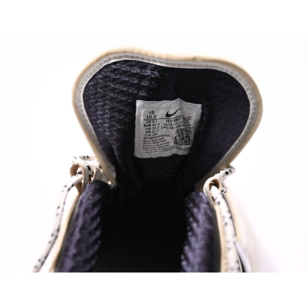 Nike x Undefeated Phantom Sneakers Style HV4847-001 in Black - Picture 10 of 10
